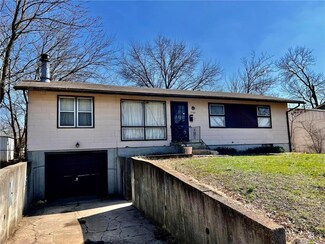 7507 E 49th Terrace, Kansas City, MO 64129