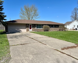 508 Hillside Dr, Anderson, IN 46011