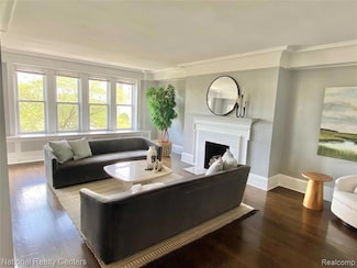 8120 E Jefferson Ave Unit 3G, Detroit, MI 48214