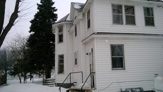 3125 Sheridan Rd, Zion, IL 60099
