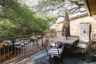 8642 Fredericksburg Rd Unit 402, San Antonio, TX 78240