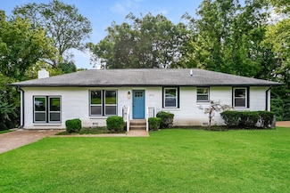 4932 Aquatic Rd, Nashville, TN 37211