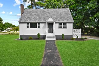 26 Royal Cir, Salem, NH 03079