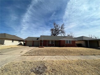 8108 S Country Club Dr, Oklahoma City, OK 73159