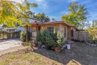 3517 Chihuahua Ave, Dallas, TX 75212