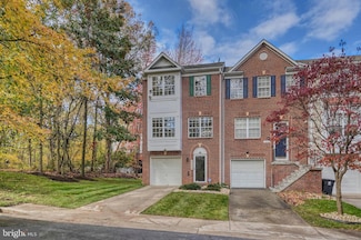 2400 Lemontree Ln, Springdale, MD 20774