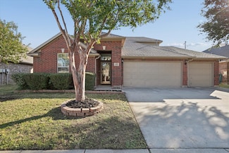 4020 Sprucebark Dr, Fort Worth, TX 76244