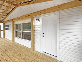 620 Rockyview Rd, West Blocton, AL 35184