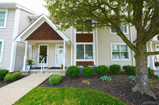 102 Olde Stone Ln, Lancaster, NY 14086