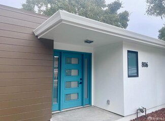 806 19th St, Pacific Grove, CA 93950