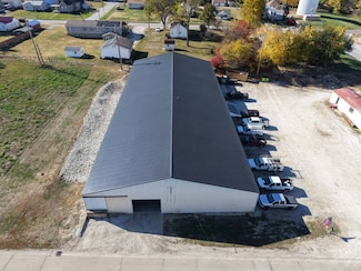 625 N Madison St, Pittsfield, IL 62363