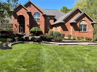 8037 Woodbridge Ct, Springboro, OH 45066