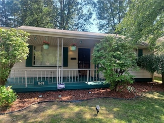 1609 Bancroft Ave, Youngstown, OH 44514