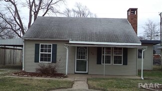 14 River Dr, North Pekin, IL 61554