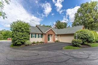 8121 Hitchcock Rd Unit 1, Youngstown, OH 44512