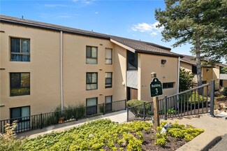2034 Swallow Hill Rd Unit 310, Pittsburgh, PA 15220