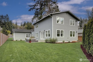 10841 NE 108th St, Kirkland, WA 98033