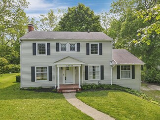498 Marion Manor Woods, Newark, OH 43055