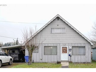 1215 N 3rd Ave, Kelso, WA 98626