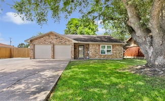 1708 17th Ave N, Texas City, TX 77590