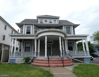 163 Livingston Ave, New Brunswick, NJ 08901