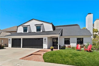 9401 Gateshead Dr, Huntington Beach, CA 92646