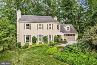 20 Patriot Cir, Devon, PA 19333