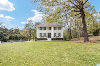 594 Altadena Dr, Gardendale, AL 35071