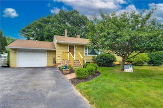 6239 Meadowbrook Dr, Mentor, OH 44060