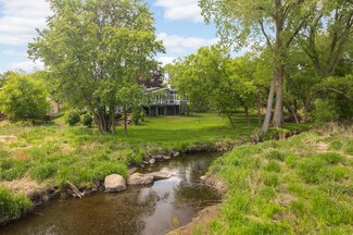 5410 Creek View Ln, Edina, MN 55439