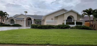 2635 Jarvis Cir, Palm Harbor, FL 34683