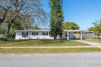 102 S Sunland Dr, Sanford, FL 32773