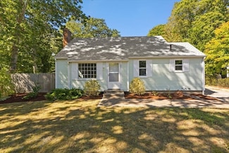 590 Sandwich Rd, East Falmouth, MA 02536