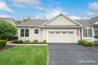 1062 Kensington St NW Unit 68, Grand Rapids, MI 49534