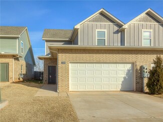 2109 Camino Del Plaza Ln, Edmond, OK 73013