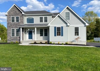 101 Foxcroft Dr, Franklinville, NJ 08322