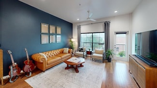 330 Austin Ave Unit 313, Waco, TX 76701