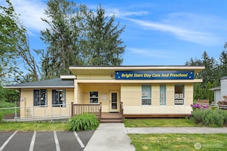 740 4th Ave NW, Issaquah, WA 98027