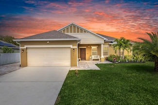 717 SW Mccomb Ave, Port Saint Lucie, FL 34953