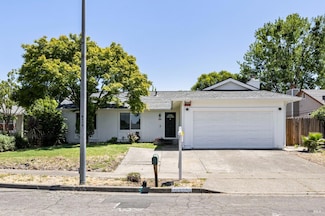 2288 Valley Ct W, Santa Rosa, CA 95401