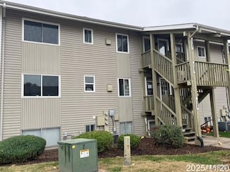 2012 Gascony Parc Dr Unit 2012, Lake Saint Louis, MO 63367