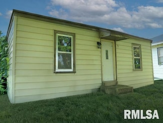 618 Poplar St, Savanna, IL 61074