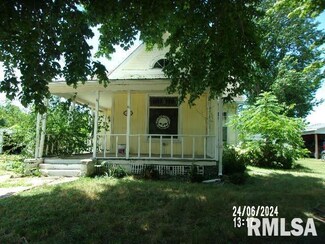 203 S Main St, Winchester, IL 62694