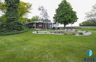 48224 266th St, Brandon, SD 57005