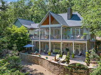 92 Island View Ct, Mill Spring, NC 28756