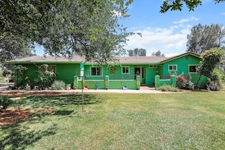 5785 Olive St, Anderson, CA 96007