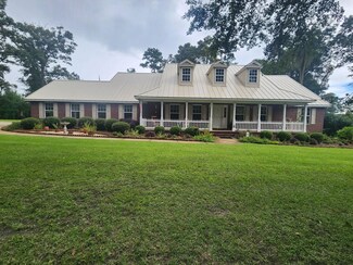 1880 Booster Club Rd, Bainbridge, GA 39819