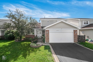 1017 E Olde Virginia Rd, Palatine, IL 60074