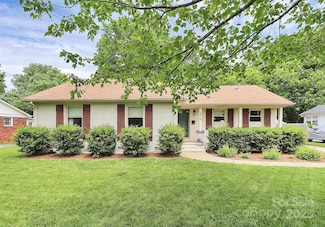 5929 Brookhaven Rd, Charlotte, NC 28210
