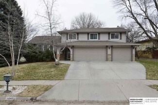 14905 Z Cir, Omaha, NE 68137